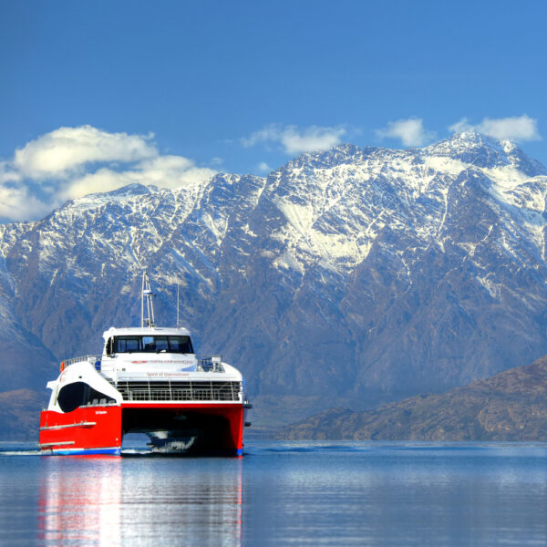 New Zealand, Spirit-of-Queenstown-Scenic-Cruise-with-Remarkables-Mountain-Range-screen
